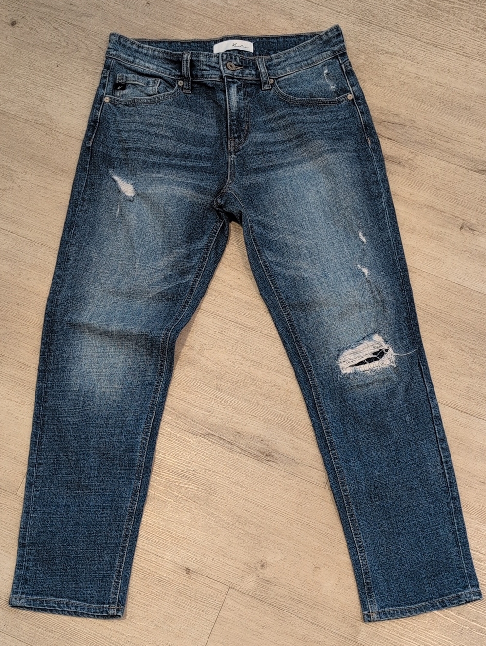 KanCan Women's Distressed Jeans 7/27